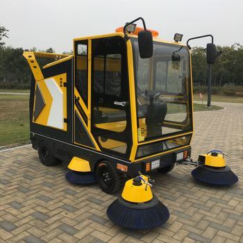 小區(qū)街道環(huán)衛(wèi)新選擇 高效節(jié)能新能源電動掃路車出售